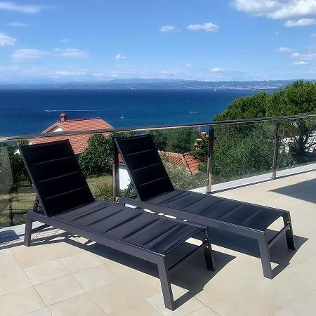 Apartmaji Palea Izola Εξωτερικό φωτογραφία
