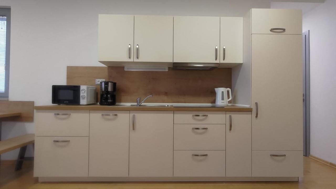 Apartmaji Palea Izola Εξωτερικό φωτογραφία