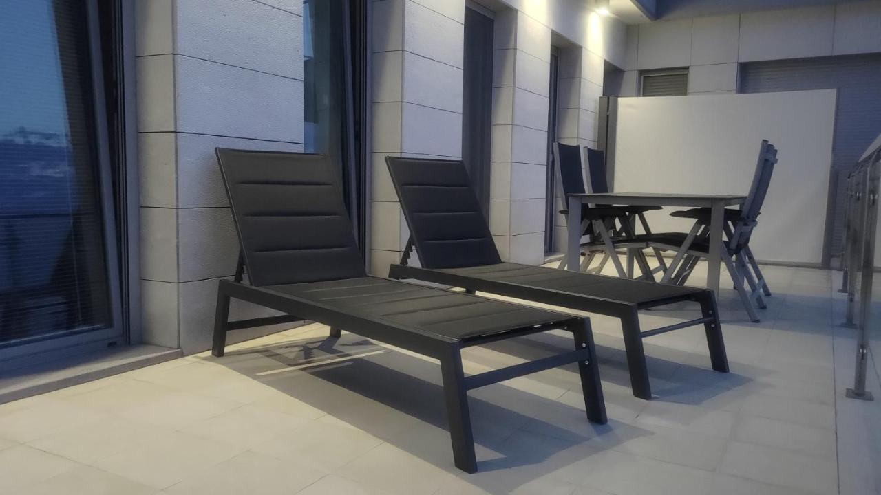 Apartmaji Palea Izola Εξωτερικό φωτογραφία