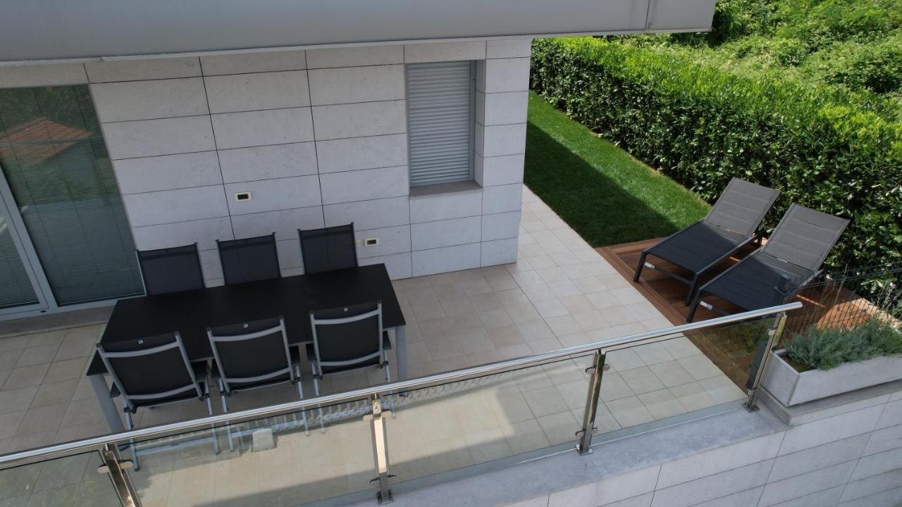 Apartmaji Palea Izola Εξωτερικό φωτογραφία